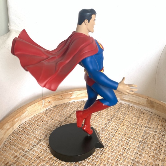 DC Comics Direct All-Star Superman DVD Maquette Statue - Picture 7 of 15